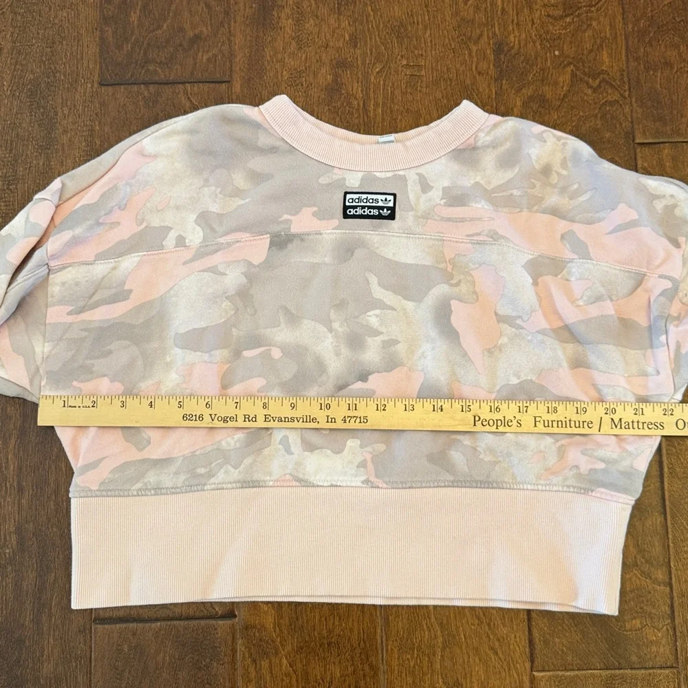 Adidas Pink Camo Sweatshirt and leggings set - Picture 7 of 10